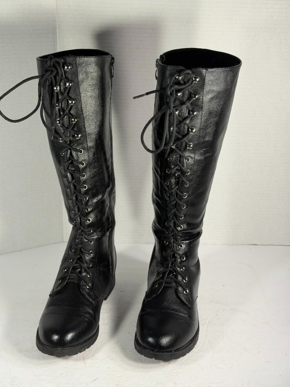 Women's size 7 Black tall boots